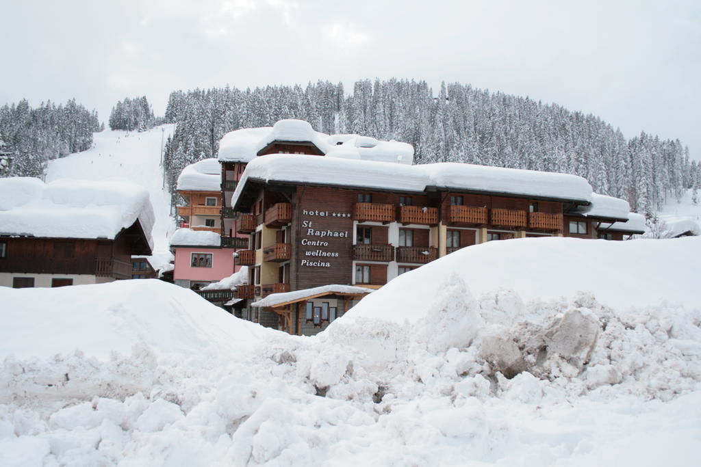 Hotel St. Raphael Madonna di Campiglio Exterior photo